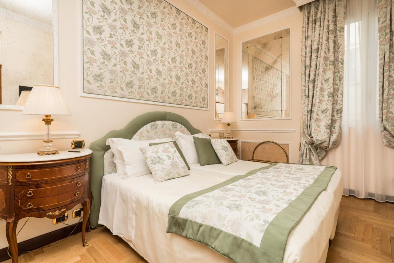 Hotel Bernini Palace Флоренція Екстер'єр фото
